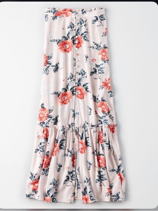 American Eagle Outfitters Dresses & Skirts - American Eagle Outfitters Pink Maxi Skirt with Coral Floral Print XL